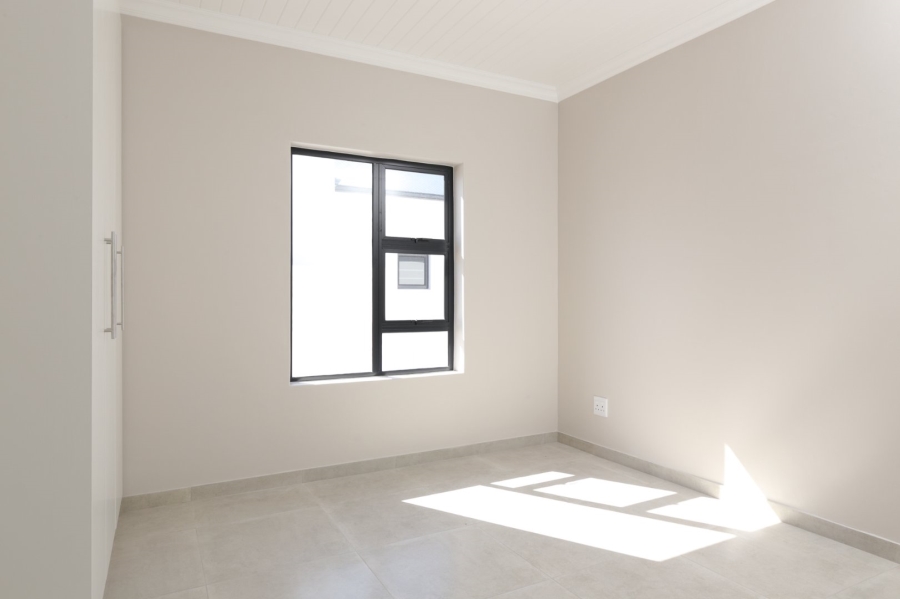 3 Bedroom Property for Sale in Laaiplek Western Cape